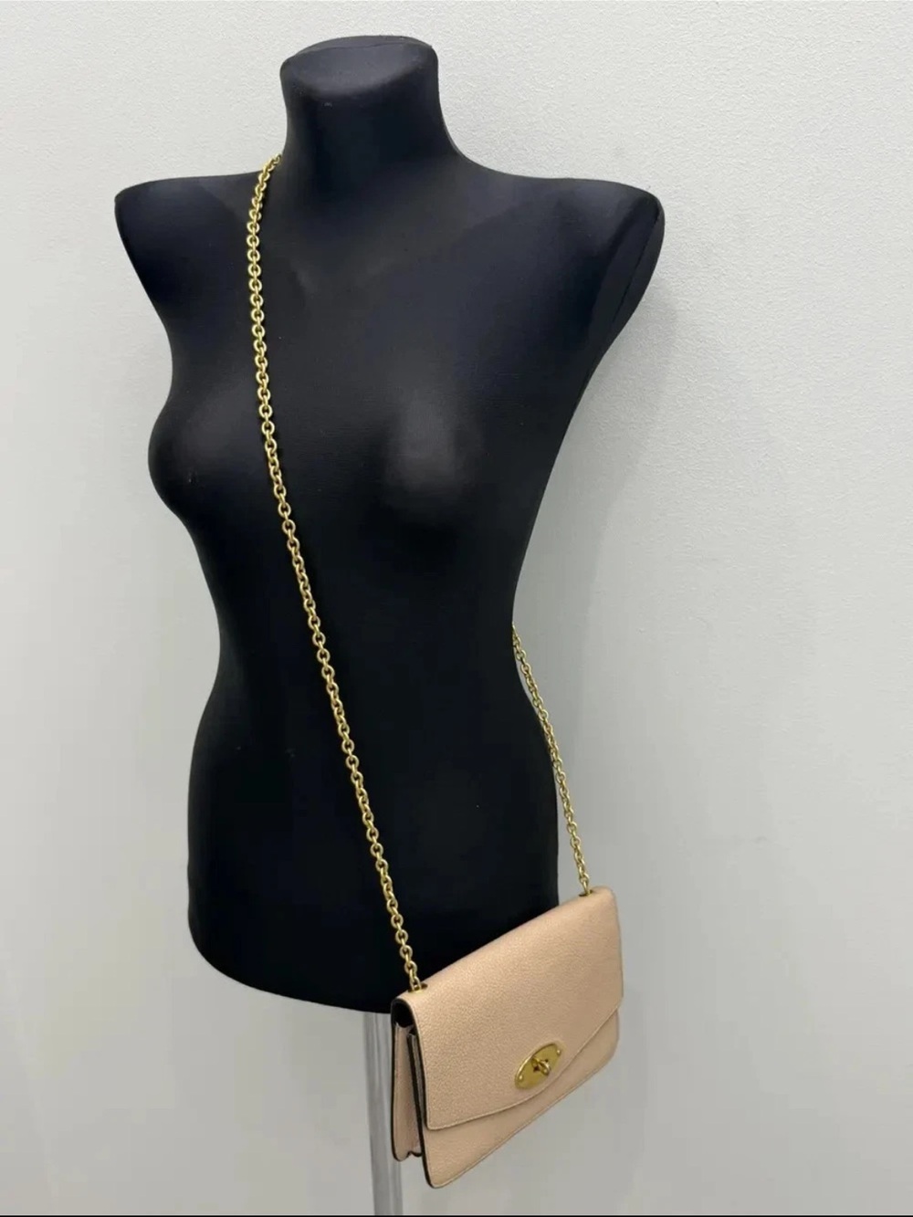 Mulberry Beige Leather Crossbody with Gold Chain